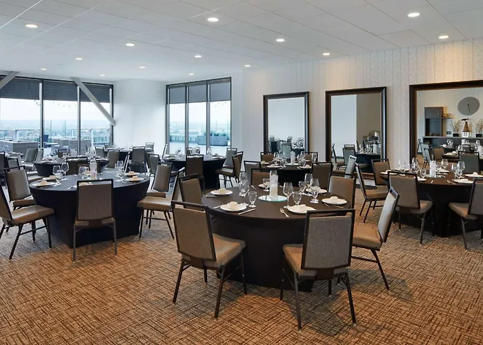 H Hotel Los Angeles, Curio Collection By Hilton